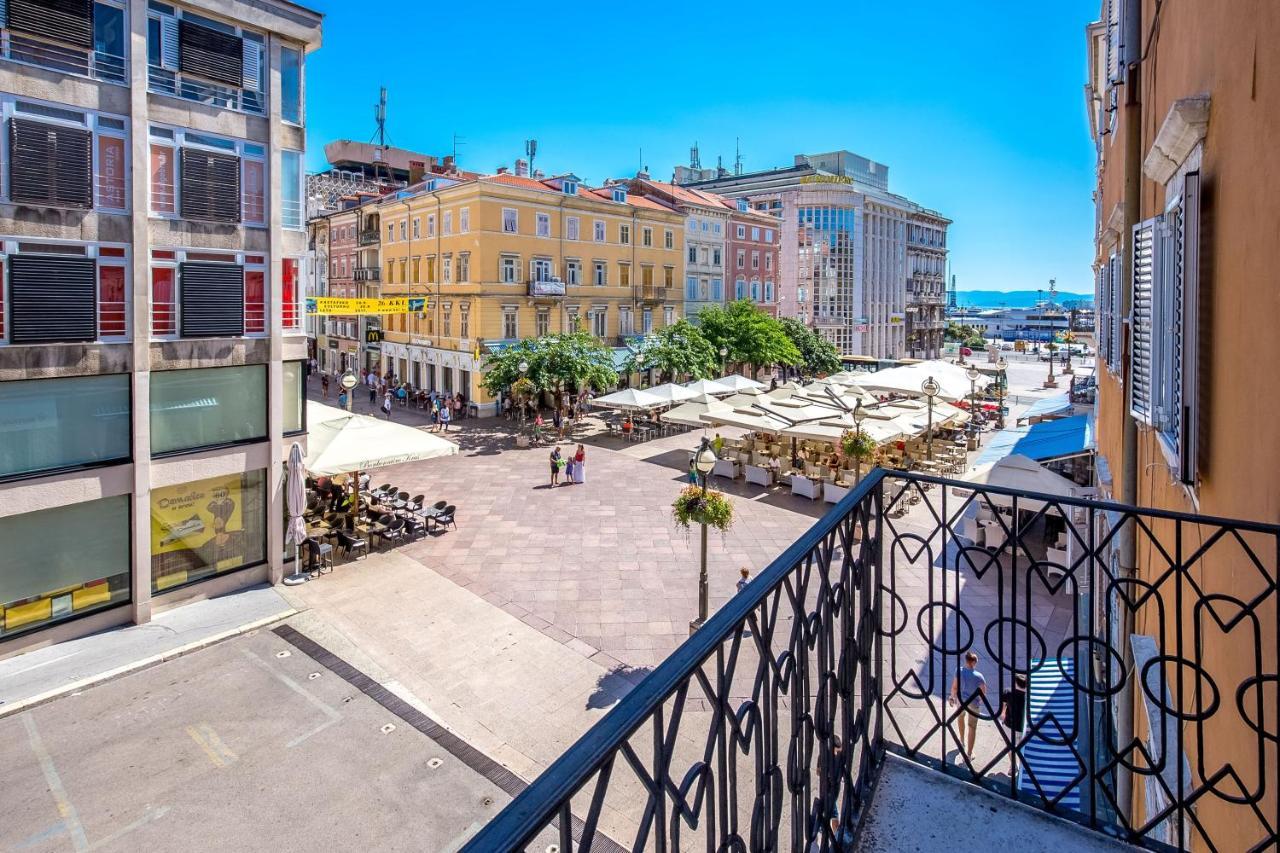 Main Street Apartments 2 Rijeka Eksteriør bilde